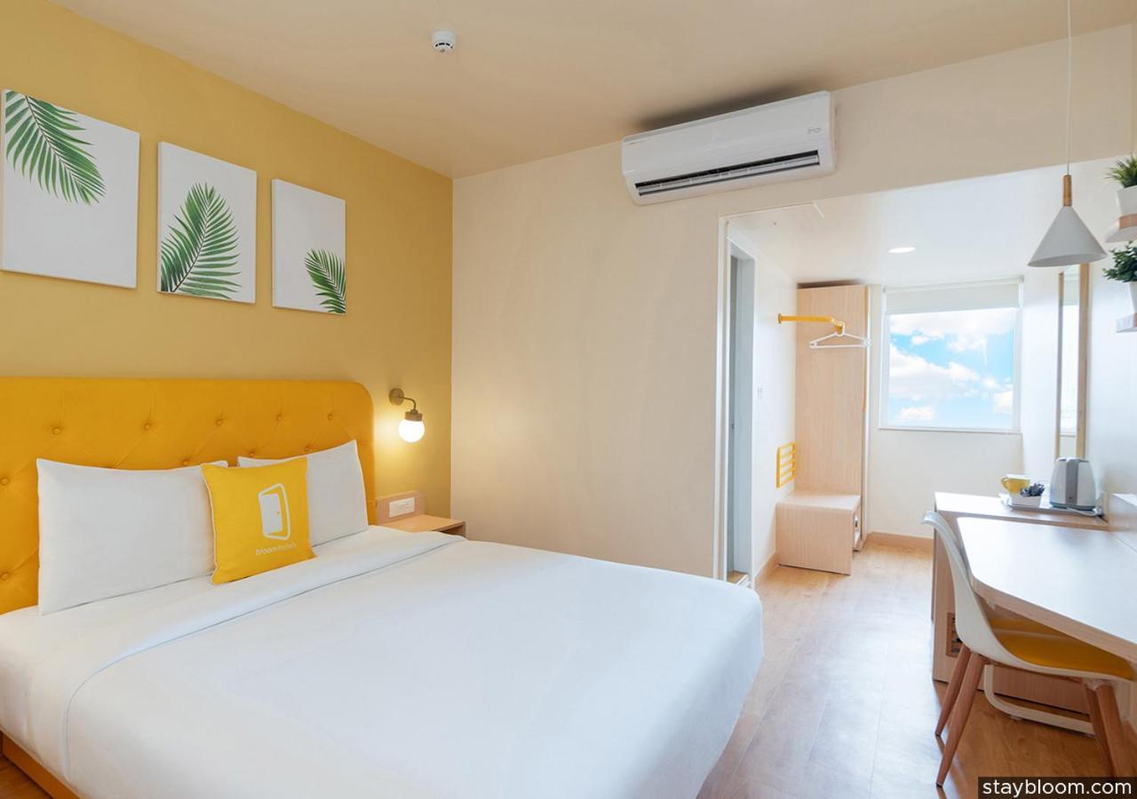 Bloom Hotel Financial District ไฮเดอราบัด ภายนอก รูปภาพ